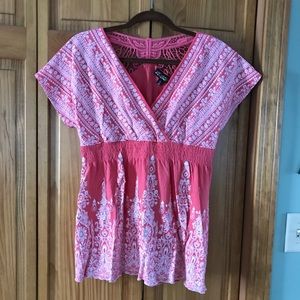 Absolutely Famous summer top with lace back detail